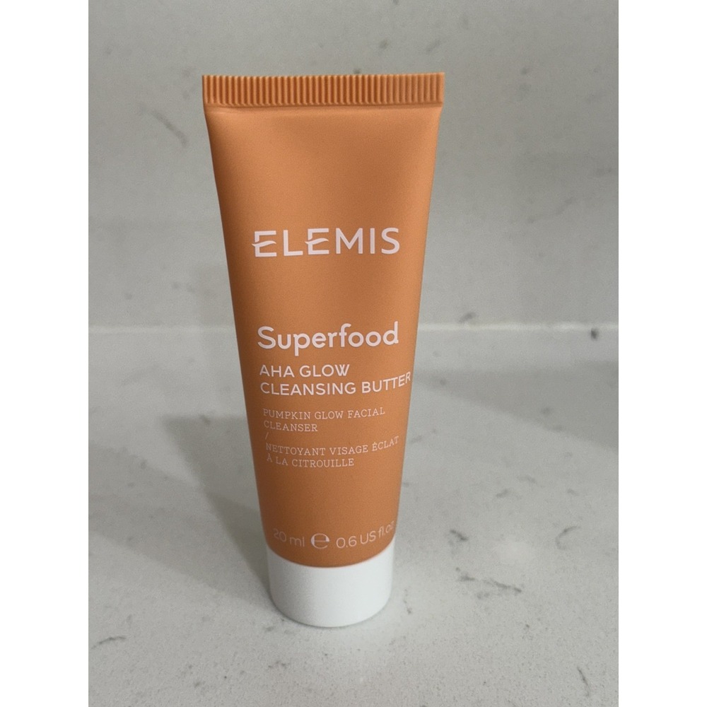 Elemis Superfood Glow Priming Illuminating Moisturizer .6oz/20ml Travel Size